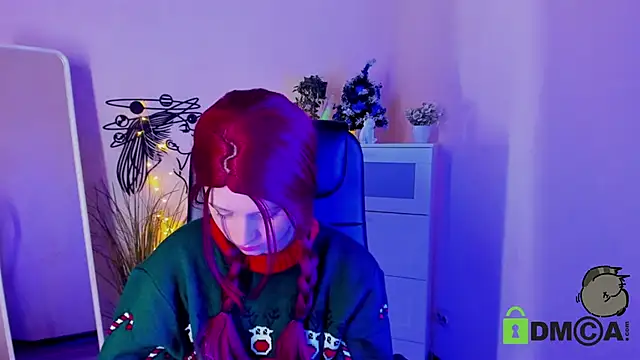 Alina Mills online show from 12-26-24, 03:20