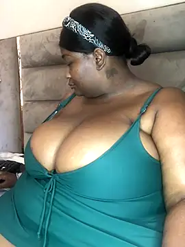 bustytitsxxx online show from 12-03-24, 08:38