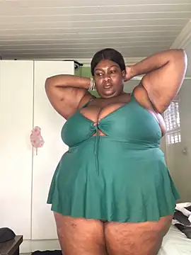 bustytitsxxx online show from 12-15-24, 04:40