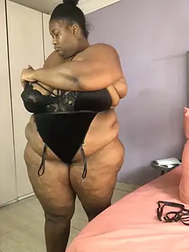 bustytitsxxx online show from 10-29-25, 04:37