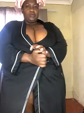 bustytitsxxx online show from 06-11-26, 08:01
