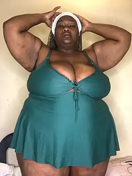 bustytitsxxx online show from 06-26-26, 07:35