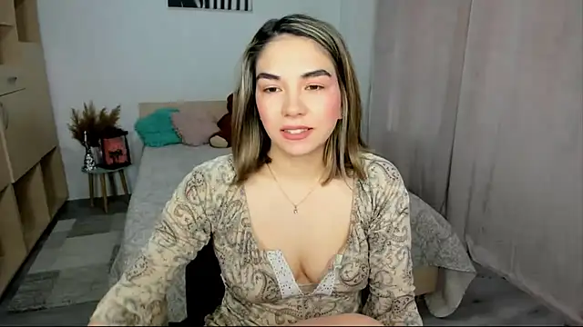 Snapshot of Alexa_Dolly12 chatting on 02-07-26, 06:17 Alexa Dolly12 online show from 02-07-26, 06:17