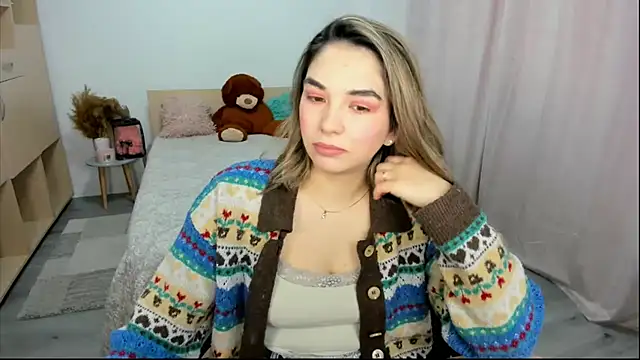 Snapshot of Alexa_Dolly12 chatting on 03-04-26, 06:30 Alexa Dolly12 online show from 03-04-26, 06:30