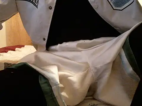 bravo23toro online show from 04-15-26, 04:58