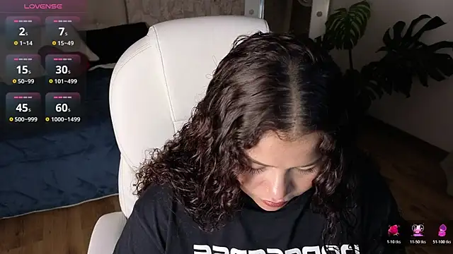 loly marce online show from 11-11-25, 09:26