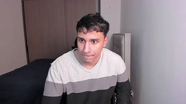 Snapshot of JayMarcos_ chatting on 12-23-24, 06:22 JayMarcos  online show from 12-23-24, 06:22