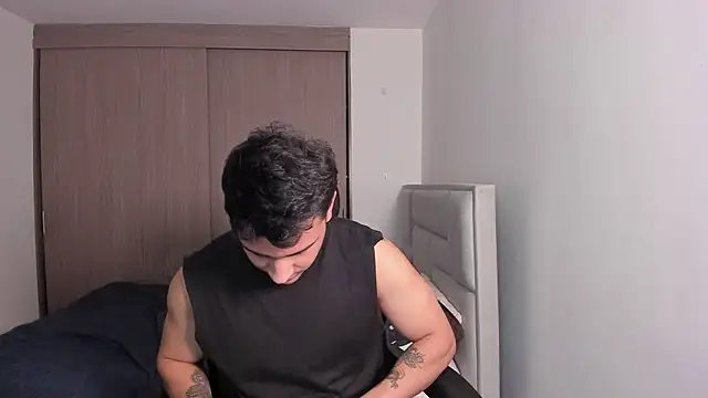 Snapshot of JayMarcos_ chatting on 12-27-24, 04:47 JayMarcos  online show from 12-27-24, 04:47