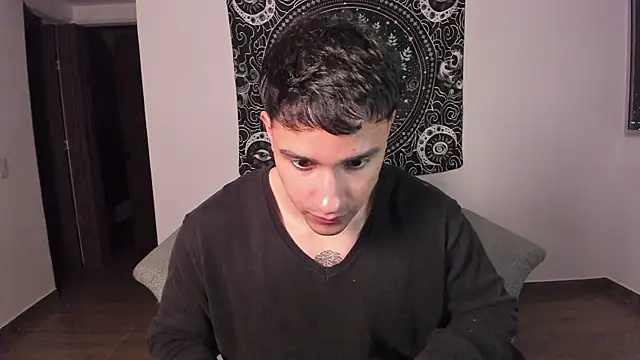 Snapshot of JayMarcos_ chatting on 01-19-25, 01:21 JayMarcos  online show from 01-19-25, 01:21