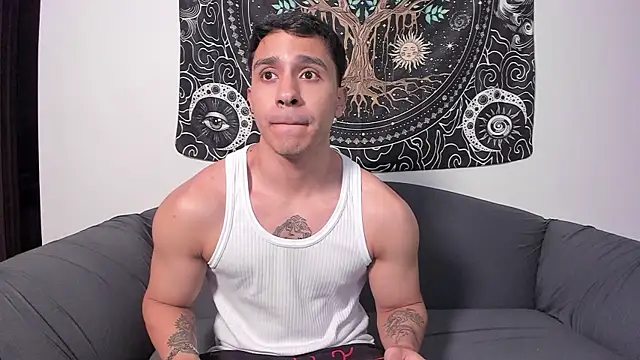Snapshot of JayMarcos_ chatting on 01-28-25, 01:50 JayMarcos  online show from 01-28-25, 01:50
