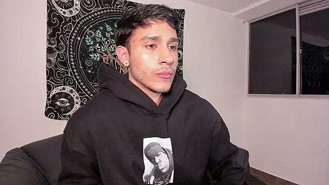 Snapshot of JayMarcos_ chatting on 02-26-25, 02:04 JayMarcos  online show from 02-26-25, 02:04
