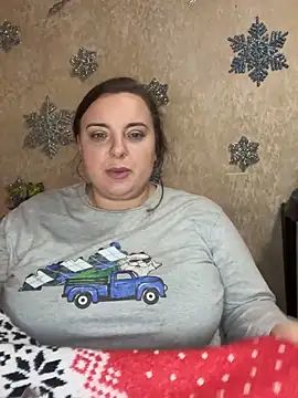 lairarose online show from 12-19-24, 03:40