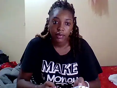 Zara Twilight online show from 12-30-24, 07:26