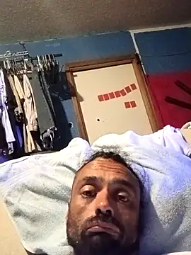 C8L3U online show from 04-24-26, 03:09