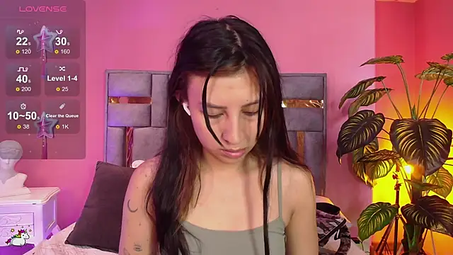 Nicolette ks  online show from 12-03-24, 01:32