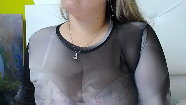 LinaBrowm online show from 02-12-25, 07:45