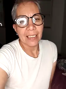 luz bella online show from 12-26-24, 02:33