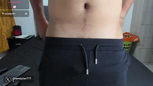 Iamdylan777 online show from 01-10-25, 01:21