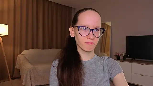 BettyBrowni online show from 04-09-26, 04:12