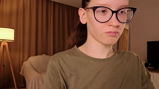 BettyBrowni online show from 04-16-26, 09:39