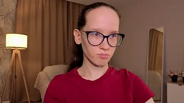 BettyBrowni online show from 04-18-26, 04:11