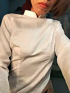 Snapshot of Kami_gaam chatting on 02-04-25, 12:22 Kami gaam online show from 02-04-25, 12:22