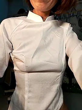 Snapshot of Kami_gaam chatting on 02-20-25, 06:39 Kami gaam online show from 02-20-25, 06:39