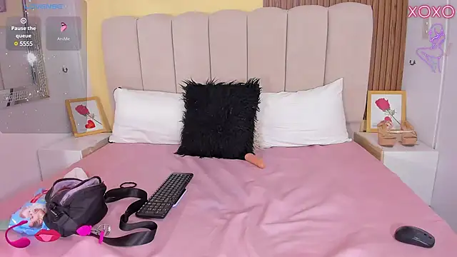 EmmyCruzZ online show from 02-09-25, 10:20