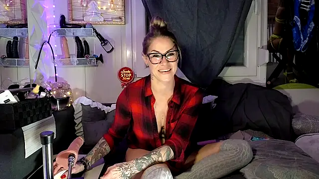 Tatjana Sue online show from 12-13-25, 09:20