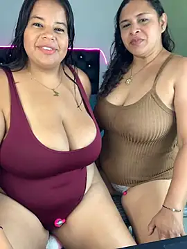 twocurvylatins online show from 05-17-26, 03:30