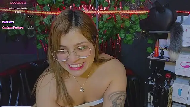 Sweett Mollyy online show from 11-23-25, 01:16