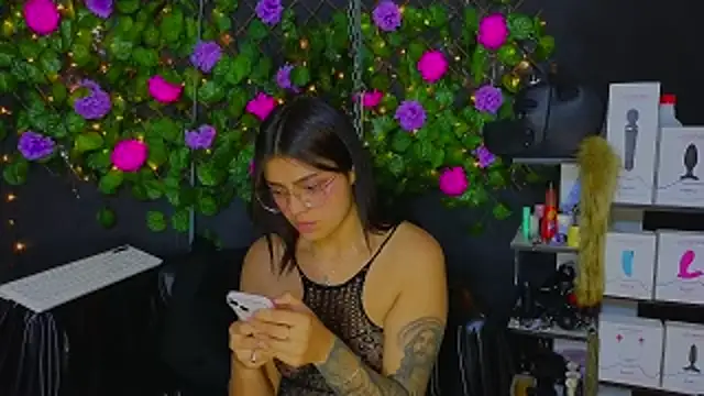 Sweett Mollyy online show from 05-19-26, 11:33