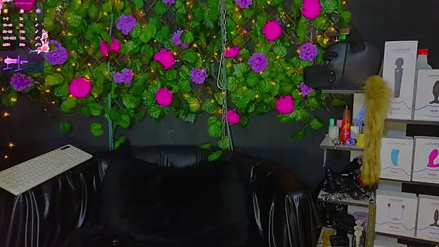 Sweett Mollyy online show from 05-20-26, 11:22