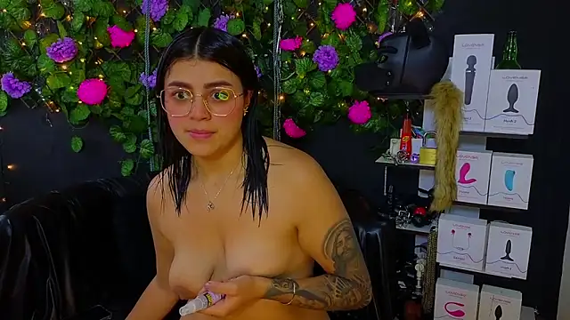 Sweett Mollyy online show from 06-12-26, 06:07