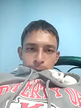 Snapshot of Leonul chatting on 11-06-25, 07:53 Leonul online show from 11-06-25, 07:53