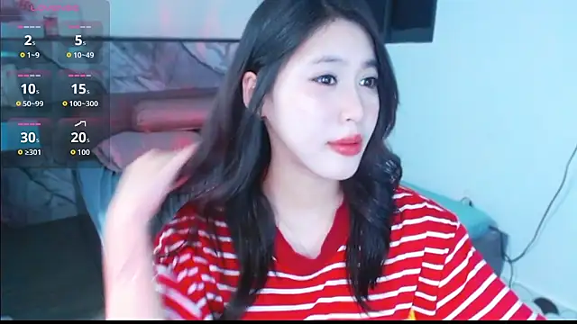 Snapshot of Lin_SiYee chatting on 02-08-26, 12:19 Lin SiYee online show from 02-08-26, 12:19