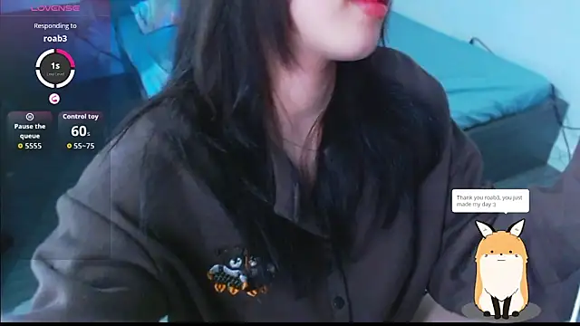 Snapshot of Lin_SiYee chatting on 02-11-26, 03:50 Lin SiYee online show from 02-11-26, 03:50