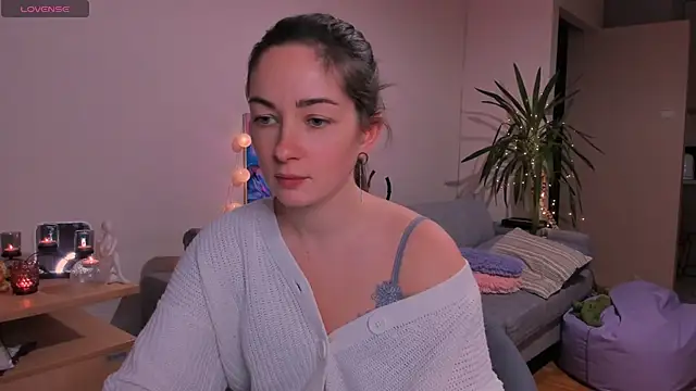 Snapshot of cClandesTina chatting on 12-07-24, 09:22 cClandesTina online show from 12-07-24, 09:22