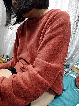 Haralushiaaa online show from 11-20-25, 01:06