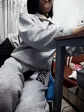 Haralushiaaa online show from 11-21-25, 12:48