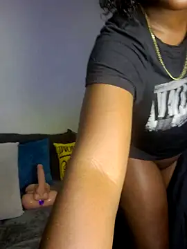 Sexxy mariana online show from 06-22-26, 01:40