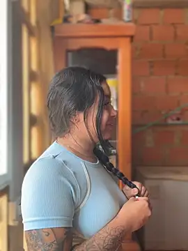 Pretty Isadora online show from 02-17-26, 07:53