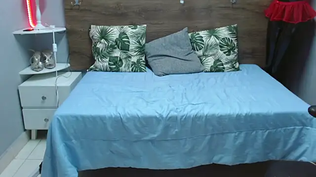 Hunter Ignis online show from 03-09-25, 03:01