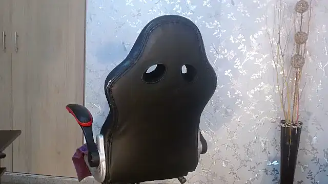 Samantabrown  online show from 02-24-25, 12:05