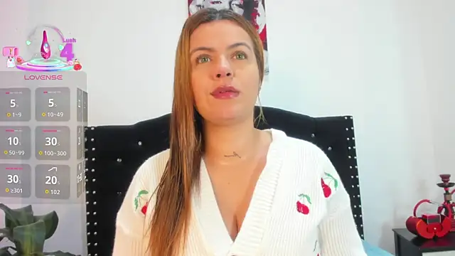 Alexandra Torress online show from 07-21-26, 12:29