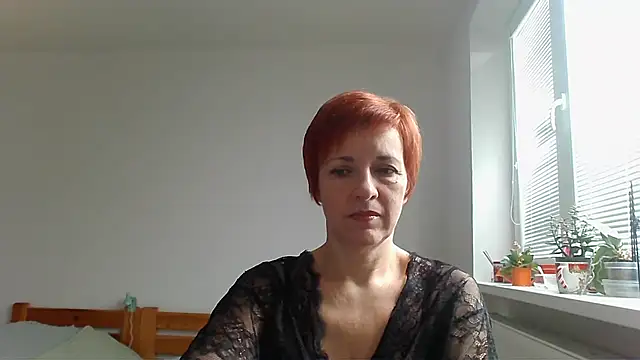 LoraLoraMay online show from 10-14-25, 08:37