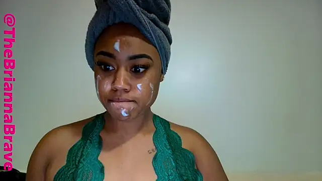 BriannaBrave online show from 12-23-25, 03:59