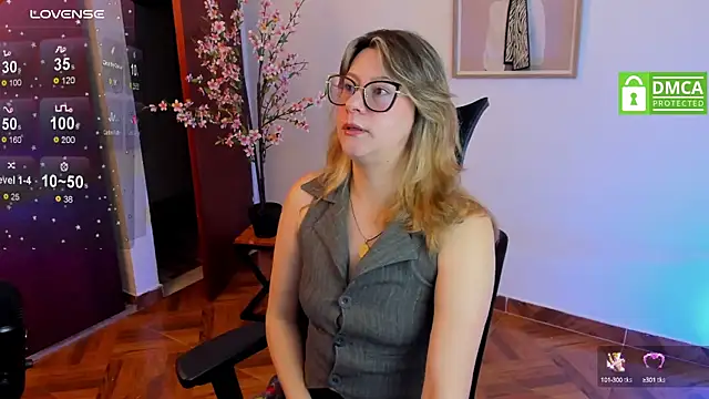 Chanelll Taylorr  online show from 03-21-25, 01:12