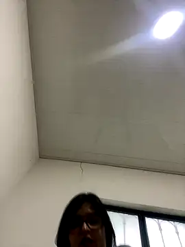 ZTahya online show from 10-21-25, 10:21