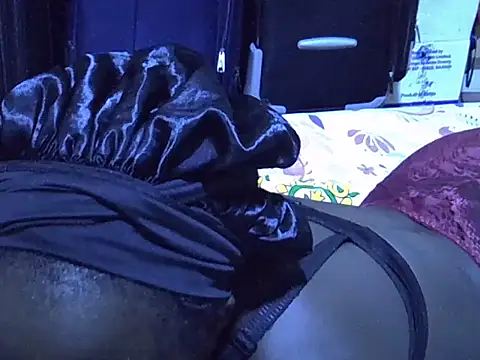 Adaline-Paris online show from 12-20-25, 08:43